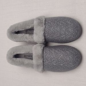 Skechers Cozy Lite Knit Slippers
